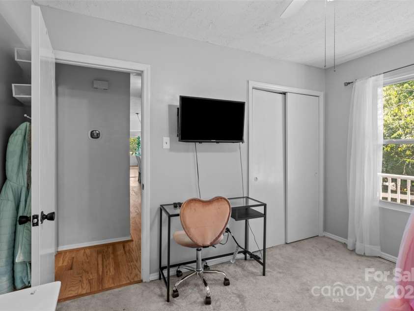 335 Carroll Cove, Clover, SC 29710.  MLS# CAR4332256, YatesRealty ID 27620. 