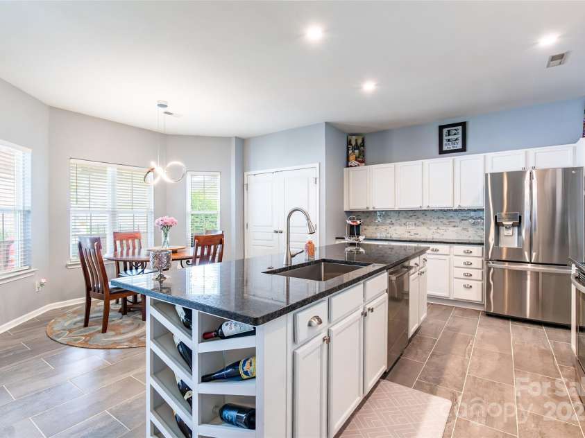 11023 Heritage Green Drive, Cornelius, NC 28031.  MLS# CAR4280269, YatesRealty ID 27621. 