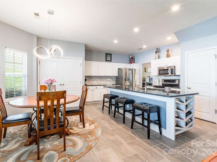 11023 Heritage Green Drive, Cornelius, NC 28031.  MLS# CAR4280269, YatesRealty ID 27621. 