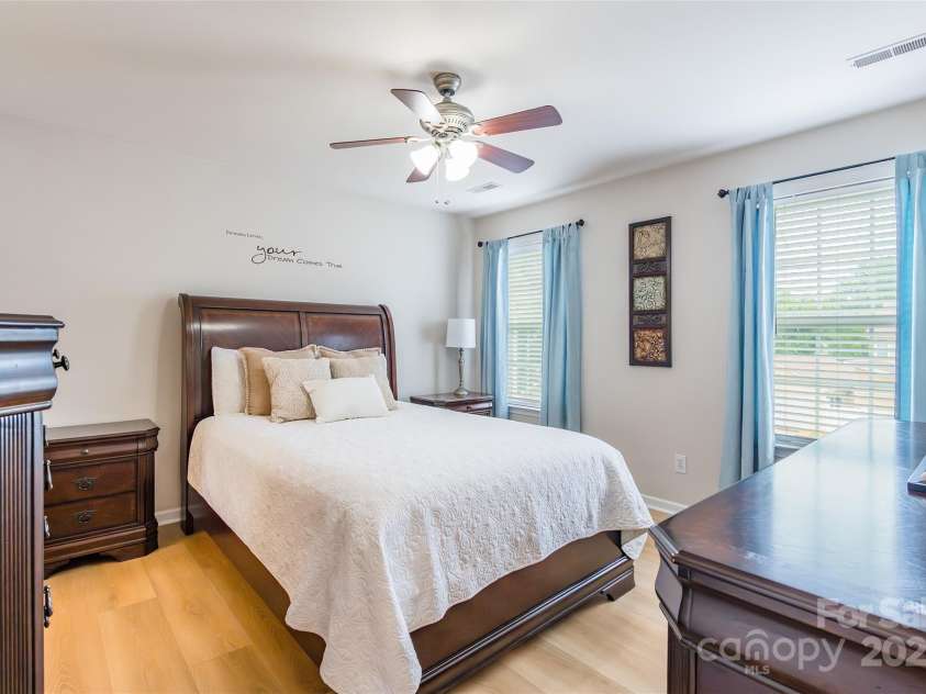 11023 Heritage Green Drive, Cornelius, NC 28031.  MLS# CAR4280269, YatesRealty ID 27621. 