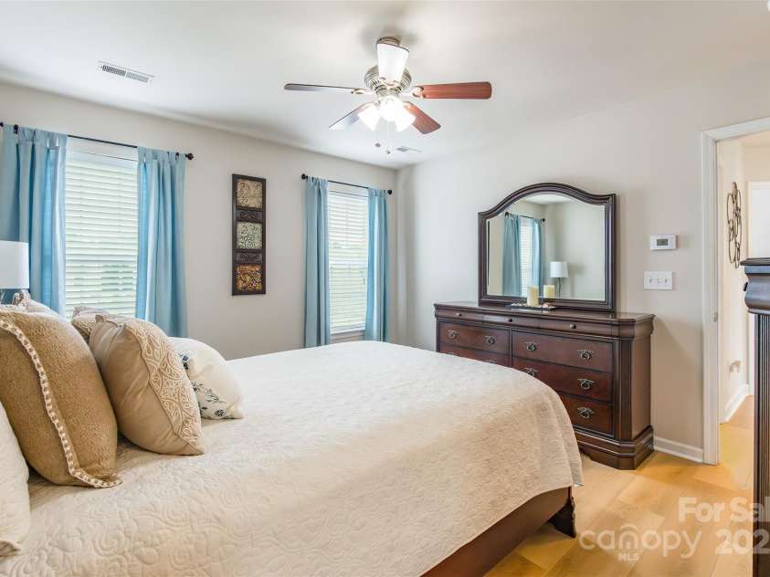 11023 Heritage Green Drive, Cornelius, NC 28031.  MLS# CAR4280269, YatesRealty ID 27621. 