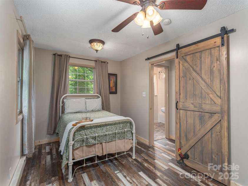 1131 Laurel Branch Road, Waynesville, NC 28785.  MLS# CAR4270498, YatesRealty ID 27622. 