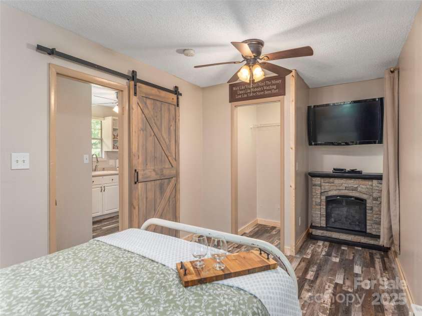 1131 Laurel Branch Road, Waynesville, NC 28785.  MLS# CAR4270498, YatesRealty ID 27622. 