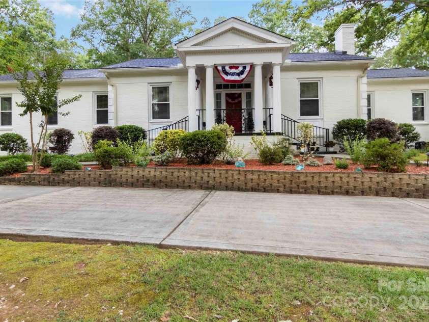 12 Bratton Avenue, York, SC 29745.  MLS# CAR4282517, YatesRealty ID 27623. 