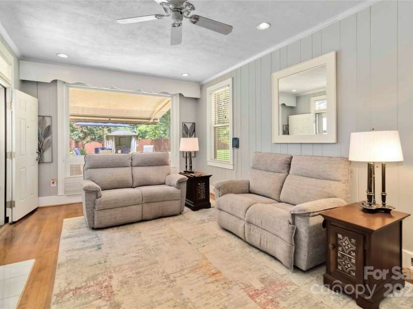 12 Bratton Avenue, York, SC 29745.  MLS# CAR4282517, YatesRealty ID 27623. 