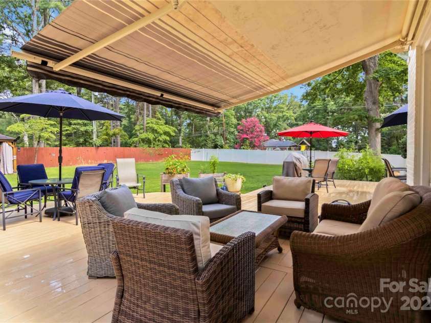 12 Bratton Avenue, York, SC 29745.  MLS# CAR4282517, YatesRealty ID 27623. 