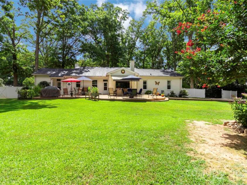 12 Bratton Avenue, York, SC 29745.  MLS# CAR4282517, YatesRealty ID 27623. 