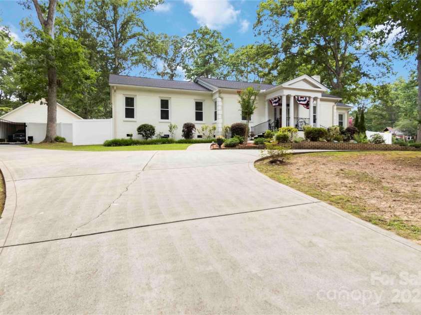 12 Bratton Avenue, York, SC 29745.  MLS# CAR4282517, YatesRealty ID 27623. Remote gate