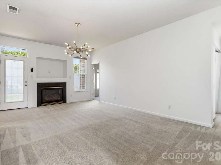 740 Aberdeen Glen Place, Charlotte, NC 28214.  MLS# CAR4382895, YatesRealty ID 27624. 