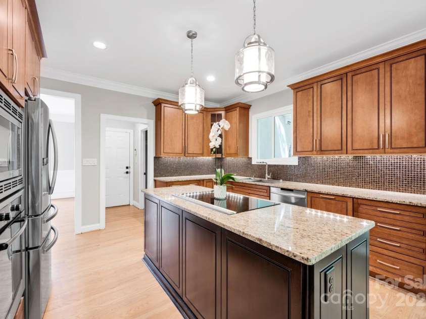 12711 Duncourtney Lane, Charlotte, NC 28277.  MLS# CAR4263584, YatesRealty ID 27626. 