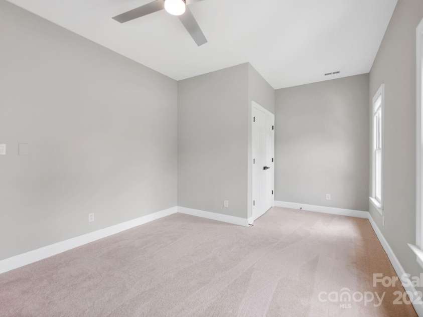 12711 Duncourtney Lane, Charlotte, NC 28277.  MLS# CAR4263584, YatesRealty ID 27626. 