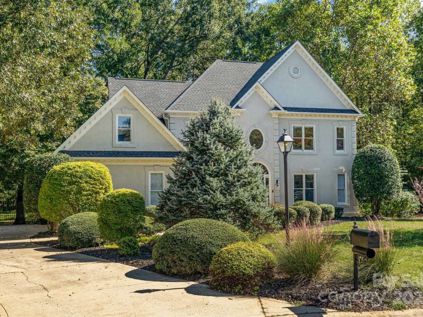 12711 Duncourtney Lane, Charlotte, NC 28277.  MLS# CAR4308797, YatesRealty ID 27626. 