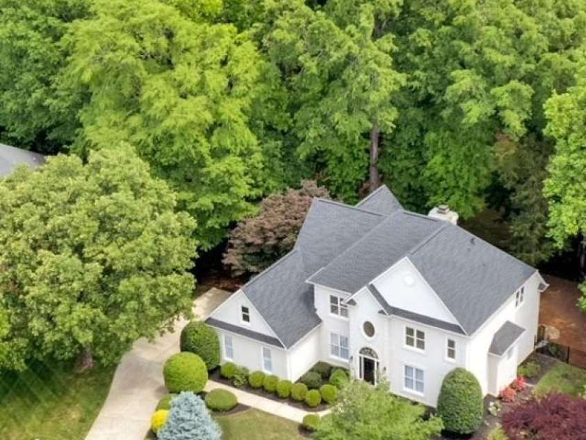 12711 Duncourtney Lane, Charlotte, NC 28277.  MLS# CAR4308797, YatesRealty ID 27626. 