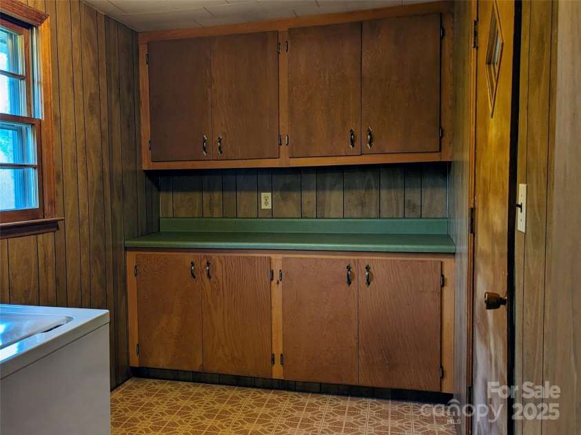 188 Debby Lane, Rutherfordton, NC 28139.  MLS# CAR4277091, YatesRealty ID 27627. 