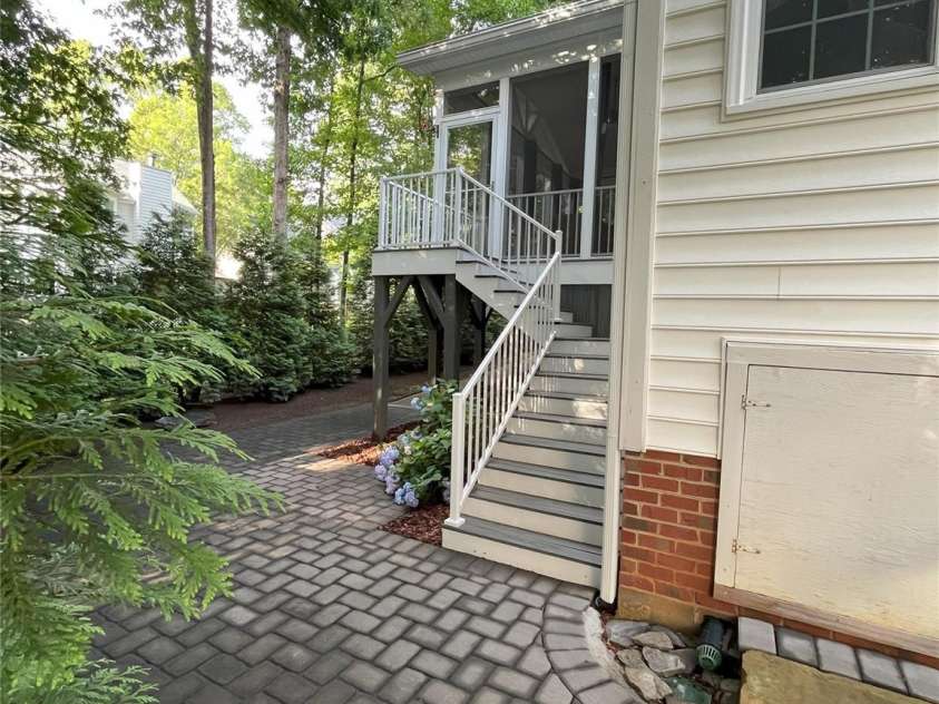5929 Waterelm Lane, Charlotte, NC 28269.  MLS# CAR4264199, YatesRealty ID 27628. Backyard Pavers