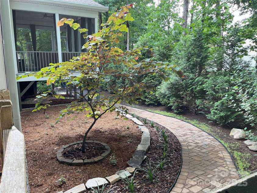 5929 Waterelm Lane, Charlotte, NC 28269.  MLS# CAR4264199, YatesRealty ID 27628. Landscaped Backyard