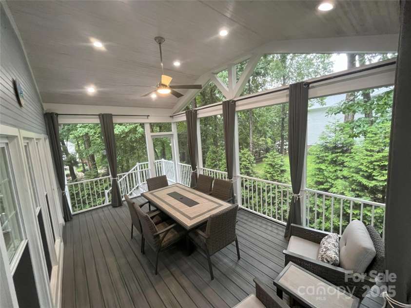 5929 Waterelm Lane, Charlotte, NC 28269.  MLS# CAR4264199, YatesRealty ID 27628. Premium Deck 3