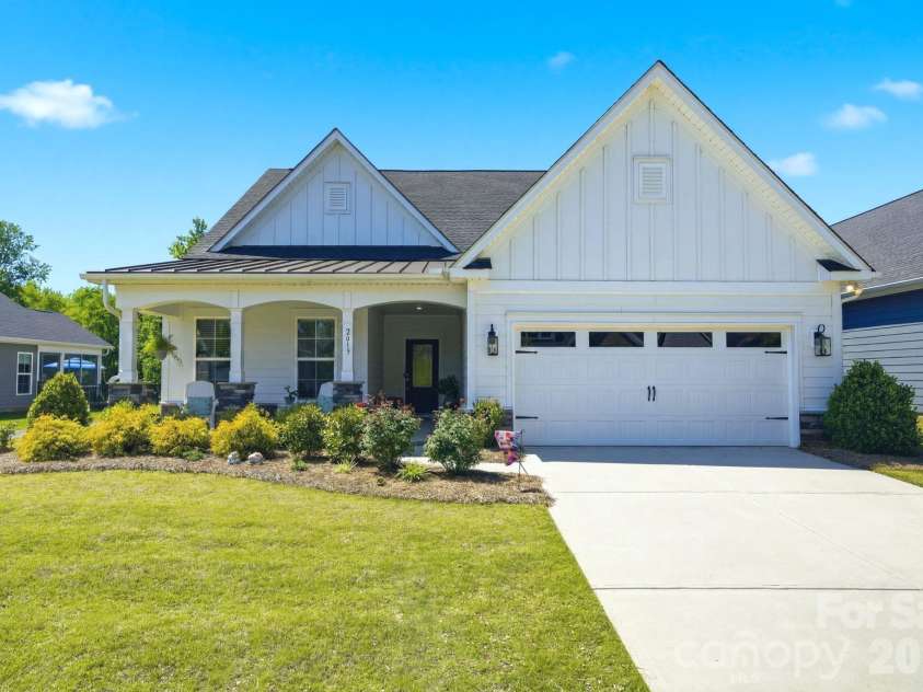 2613 Manor Stone Way, Indian Trail, NC 28079.  MLS# CAR4382246, YatesRealty ID 27629. 