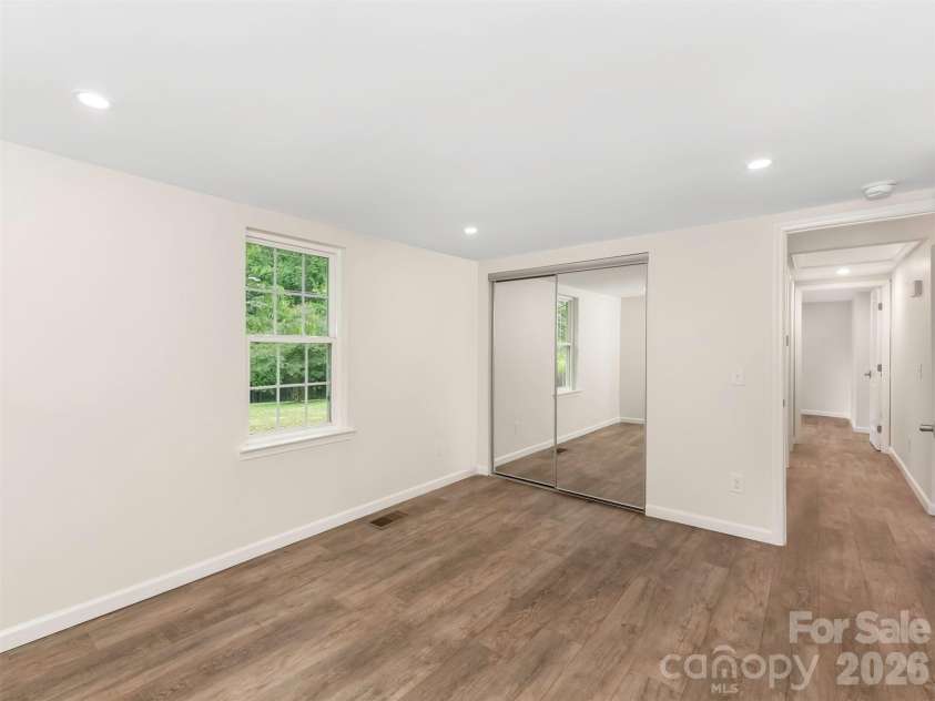 1016 Underwood Road, Matthews, NC 28104.  MLS# CAR4379507, YatesRealty ID 27632. 