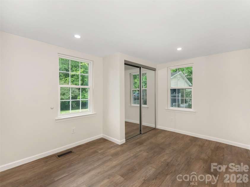 1016 Underwood Road, Matthews, NC 28104.  MLS# CAR4379507, YatesRealty ID 27632. Bedroom