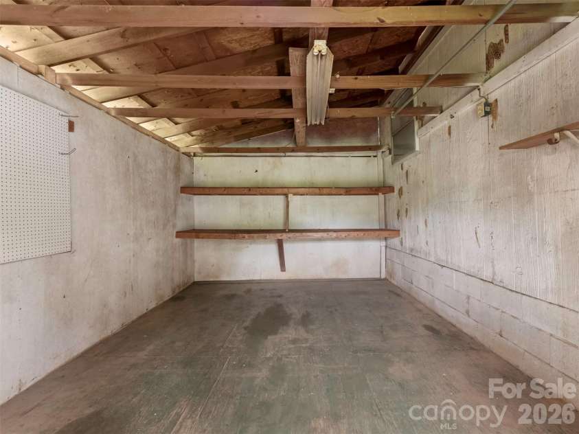 1016 Underwood Road, Matthews, NC 28104.  MLS# CAR4379507, YatesRealty ID 27632. Storage Area