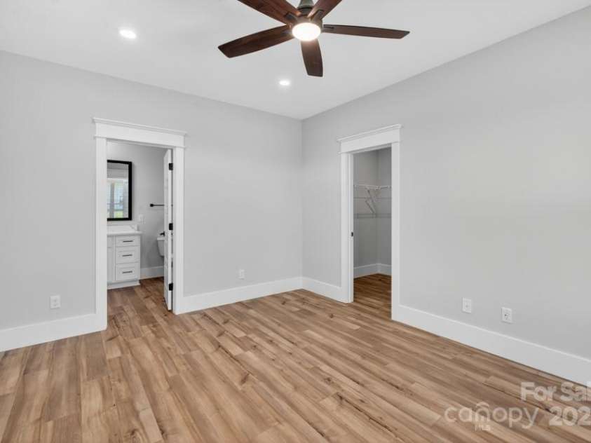 1318 Copper Leaf Drive, Rock Hill, SC 29732.  MLS# CAR4312829, YatesRealty ID 27633. 