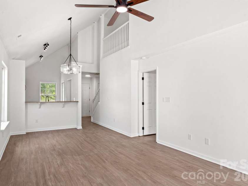 935 Heritage Parkway, Fort Mill, SC 29715.  MLS# CAR4374886, YatesRealty ID 27636. 