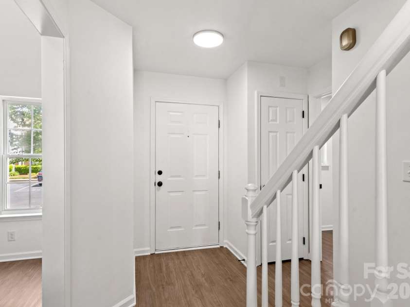 935 Heritage Parkway, Fort Mill, SC 29715.  MLS# CAR4374886, YatesRealty ID 27636. 