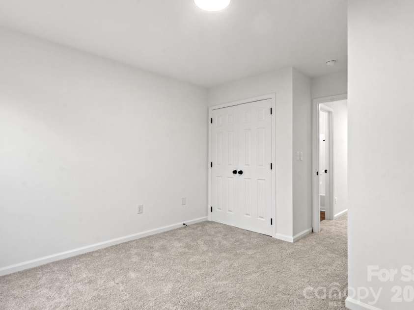935 Heritage Parkway, Fort Mill, SC 29715.  MLS# CAR4374886, YatesRealty ID 27636. 