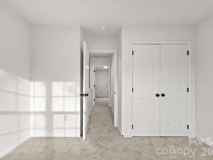 935 Heritage Parkway, Fort Mill, SC 29715.  MLS# CAR4374886, YatesRealty ID 27636. 
