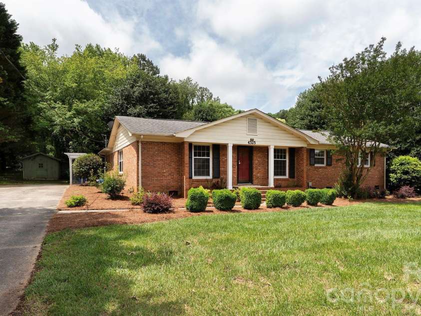 4325 Shea Lane, Mint Hill, NC 28227.  MLS# CAR4386456, YatesRealty ID 27637. 