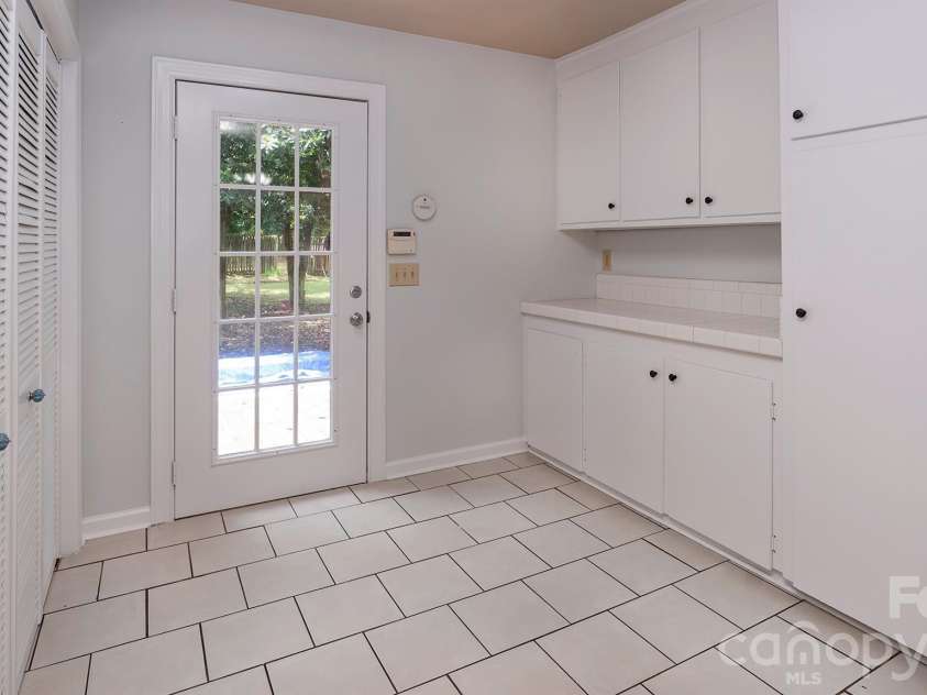 4325 Shea Lane, Mint Hill, NC 28227.  MLS# CAR4386456, YatesRealty ID 27637. 