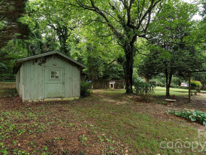 4325 Shea Lane, Mint Hill, NC 28227.  MLS# CAR4386456, YatesRealty ID 27637. 