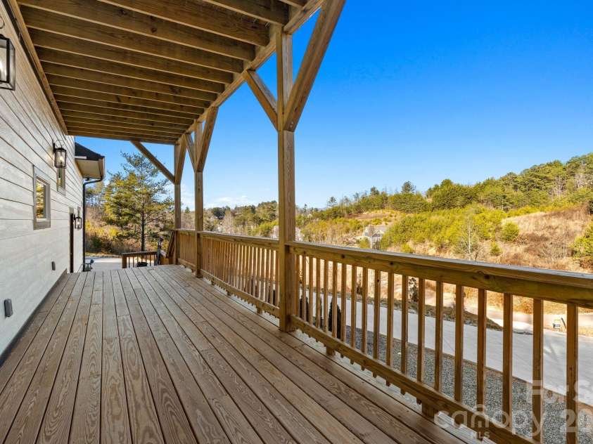 115 Nader Avenue, Weaverville, NC 28787.  MLS# CAR4336654, YatesRealty ID 27638. 