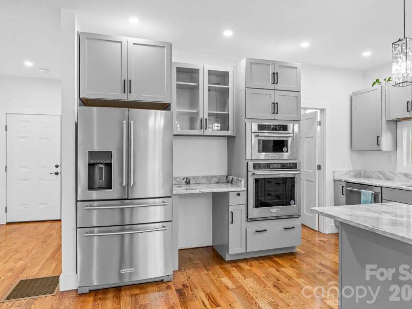 115 Nader Avenue, Weaverville, NC 28787.  MLS# CAR4336654, YatesRealty ID 27638. 