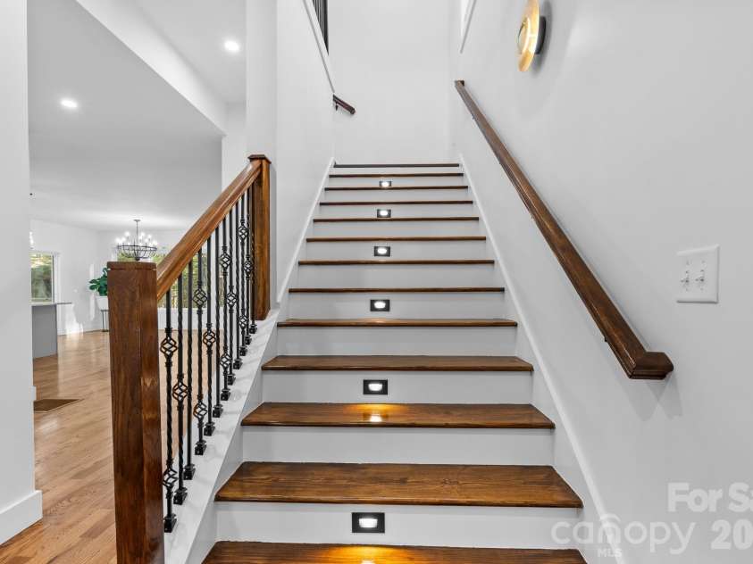 115 Nader Avenue, Weaverville, NC 28787.  MLS# CAR4336654, YatesRealty ID 27638. 