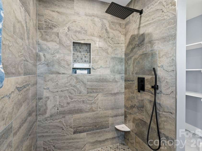 115 Nader Avenue, Weaverville, NC 28787.  MLS# CAR4336654, YatesRealty ID 27638. 