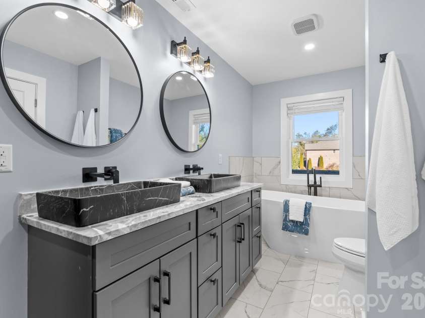 115 Nader Avenue, Weaverville, NC 28787.  MLS# CAR4336654, YatesRealty ID 27638. 