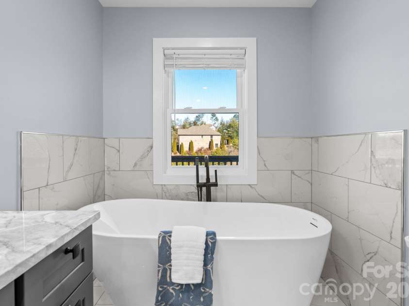 115 Nader Avenue, Weaverville, NC 28787.  MLS# CAR4336654, YatesRealty ID 27638. 