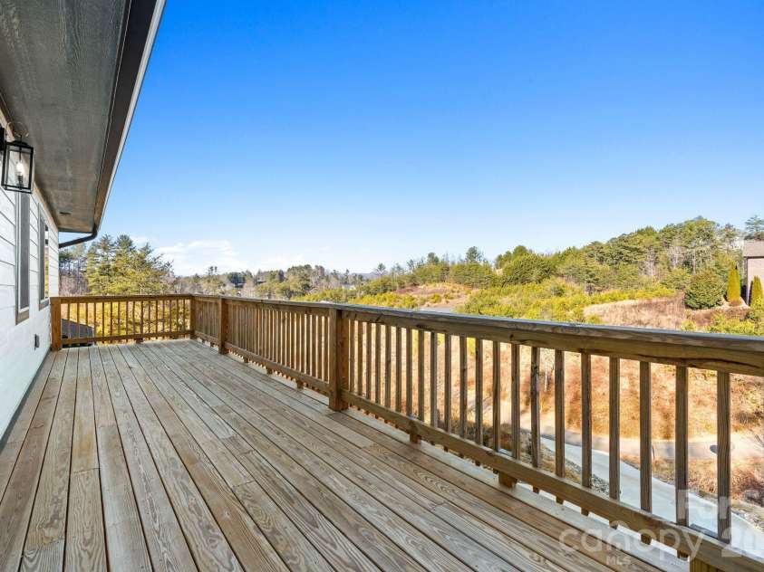 115 Nader Avenue, Weaverville, NC 28787.  MLS# CAR4336654, YatesRealty ID 27638. 