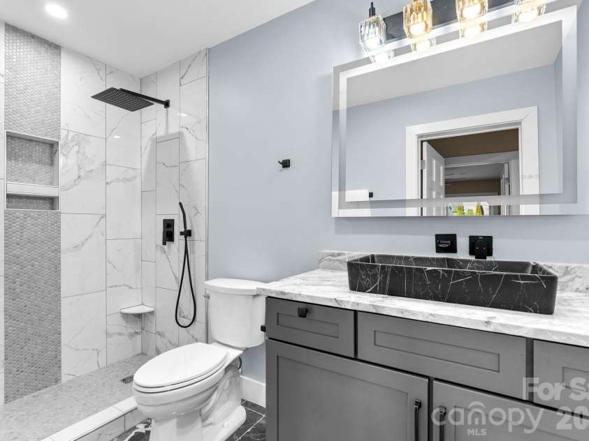 115 Nader Avenue, Weaverville, NC 28787.  MLS# CAR4336654, YatesRealty ID 27638. 