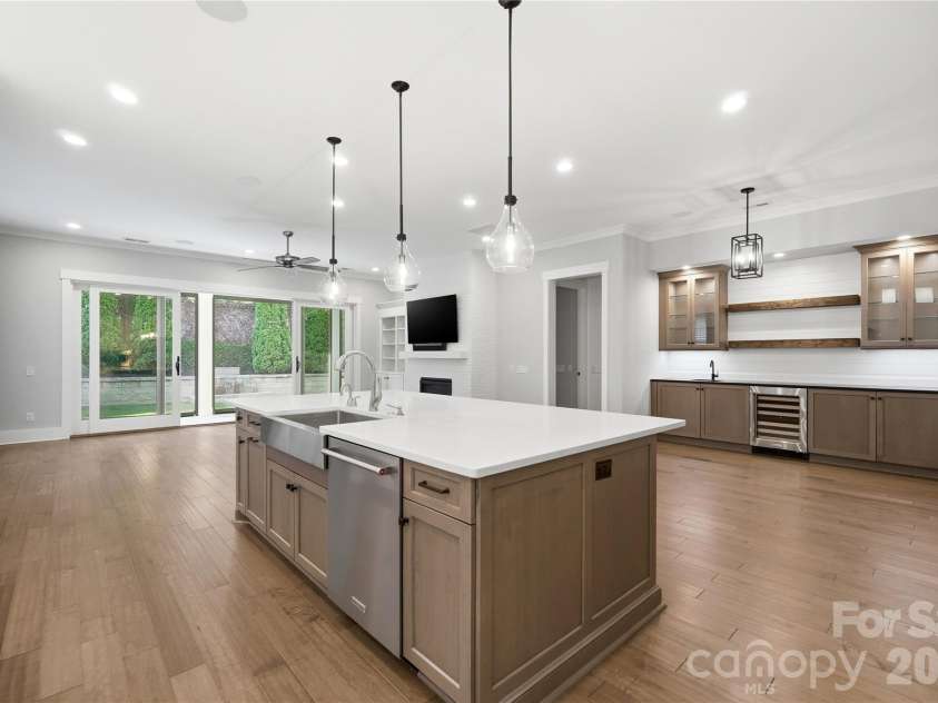 17732 Jetton Green Loop, Cornelius, NC 28031.  MLS# CAR4386342, YatesRealty ID 27638. 