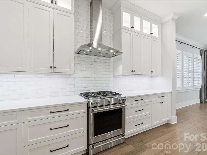 17732 Jetton Green Loop, Cornelius, NC 28031.  MLS# CAR4386342, YatesRealty ID 27638. 