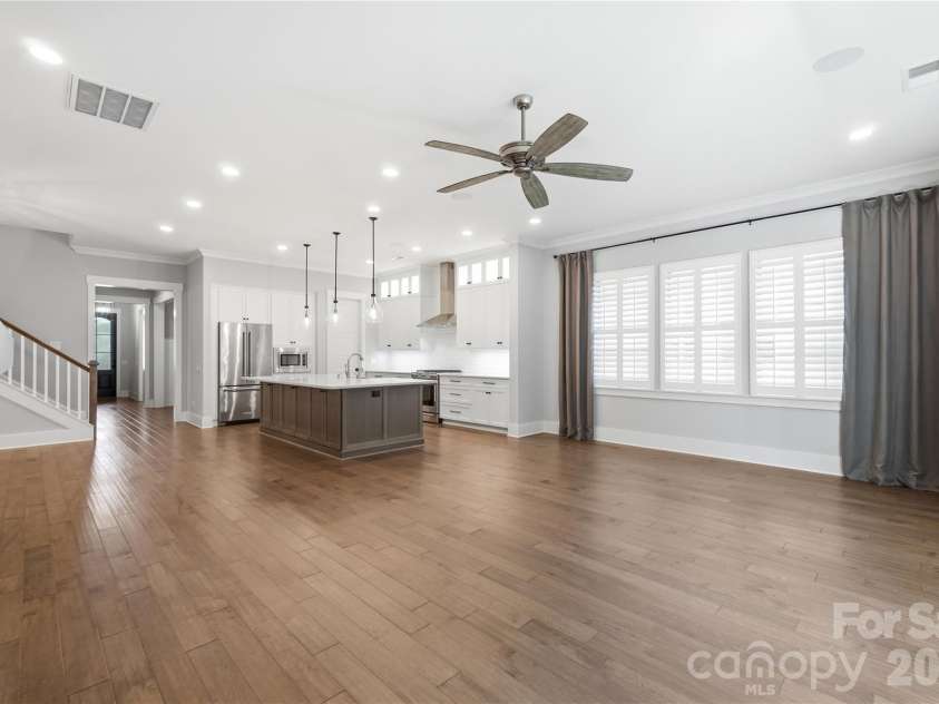 17732 Jetton Green Loop, Cornelius, NC 28031.  MLS# CAR4386342, YatesRealty ID 27638. 