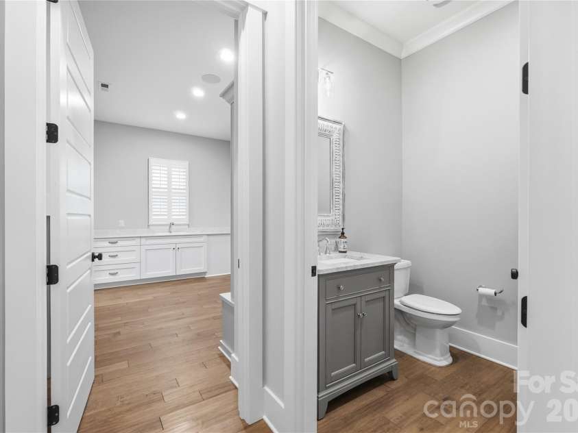 17732 Jetton Green Loop, Cornelius, NC 28031.  MLS# CAR4386342, YatesRealty ID 27638. 