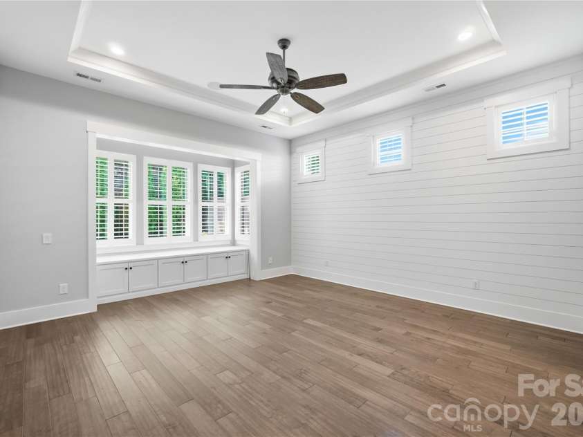 17732 Jetton Green Loop, Cornelius, NC 28031.  MLS# CAR4386342, YatesRealty ID 27638. 