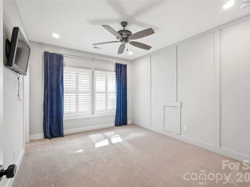 17732 Jetton Green Loop, Cornelius, NC 28031.  MLS# CAR4386342, YatesRealty ID 27638. 