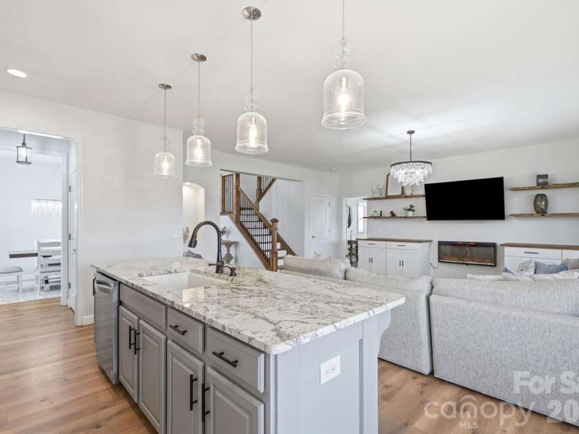 1205 Brooksland Place, Waxhaw, NC 28173.  MLS# CAR4399990, YatesRealty ID 27639. 