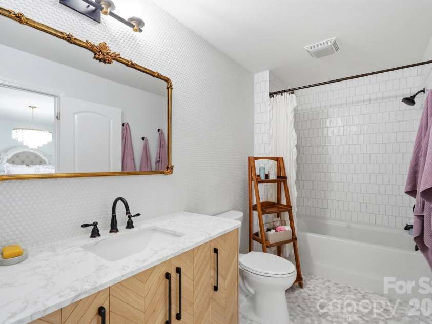 1205 Brooksland Place, Waxhaw, NC 28173.  MLS# CAR4399990, YatesRealty ID 27639. 