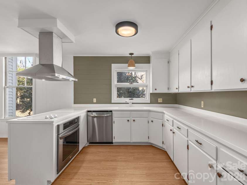 143 Ridgecrest Avenue, Rutherfordton, NC 28139.  MLS# CAR4337856, YatesRealty ID 2764. 